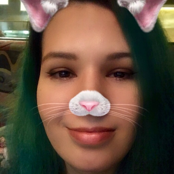 Meet your Posher, Catherine - Picture 1 of 1